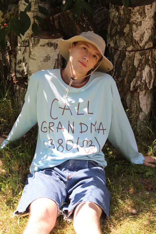Оверсайз Лонгслів "Call Grandma"