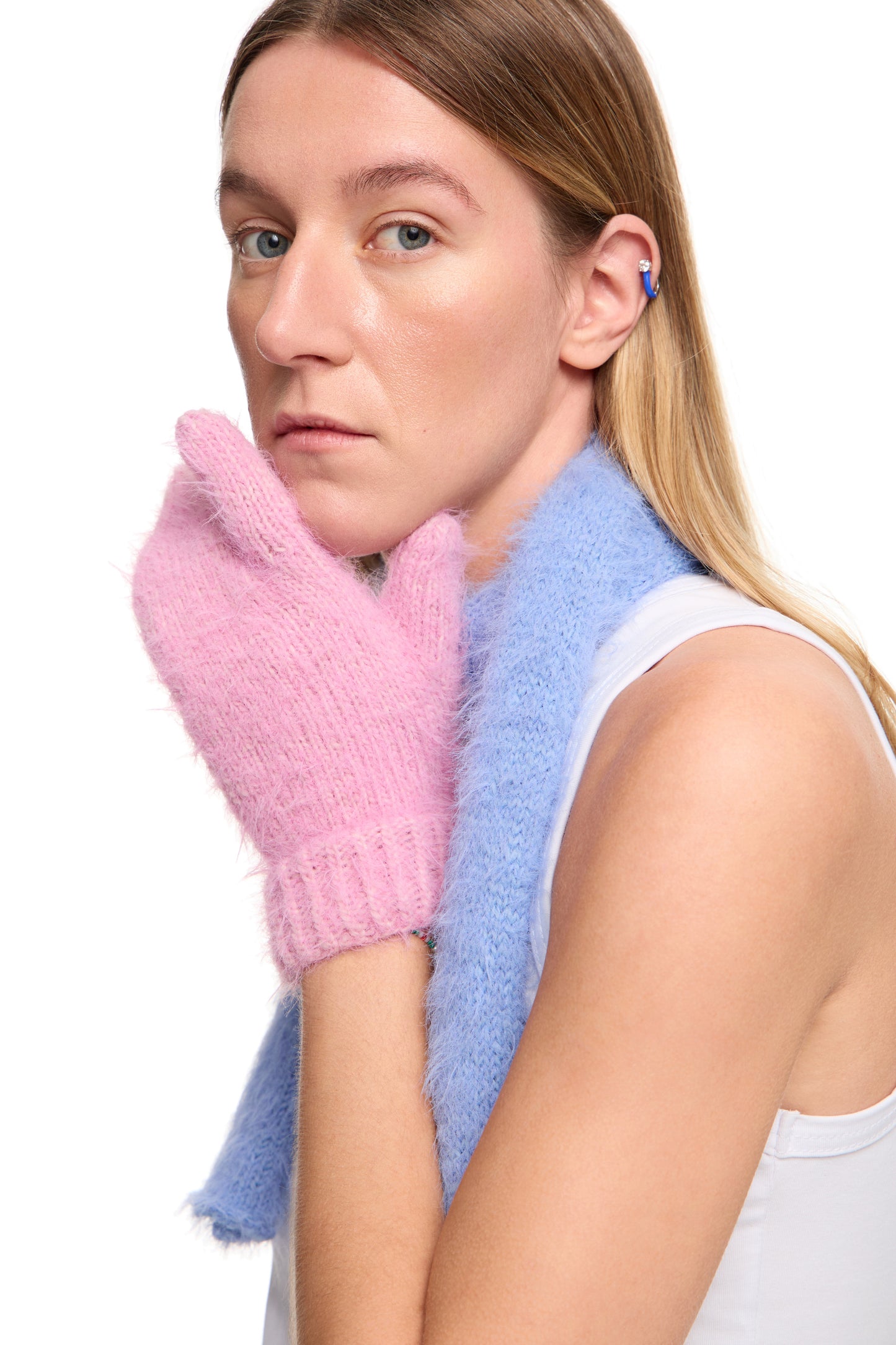 Fluffy Mittens "Krab"